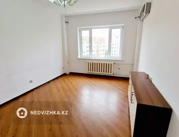 4-комнатная квартира, этаж 8 из 9, 97 м²
