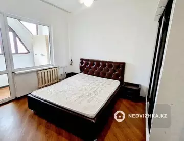 4-комнатная квартира, этаж 8 из 9, 97 м²