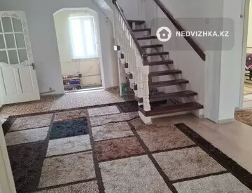 5-комнатный дом, 8 соток, 270 м²