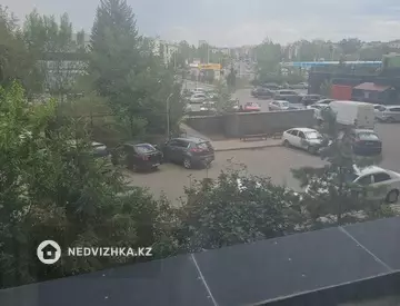 1-комнатная квартира, этаж 1 из 12, 40 м²