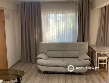 2-комнатная квартира, этаж 4 из 5, 44 м², На длительный срок