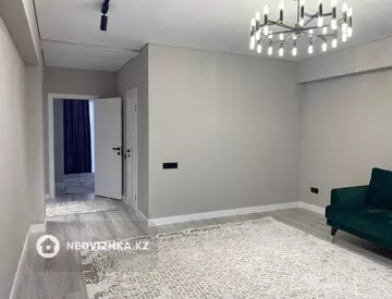 2-комнатная квартира, этаж 5 из 5, 67 м², На длительный срок