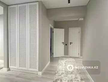 2-комнатная квартира, этаж 5 из 5, 67 м², На длительный срок