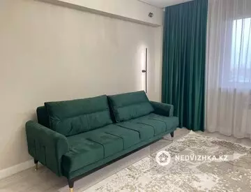 2-комнатная квартира, этаж 5 из 5, 67 м², На длительный срок
