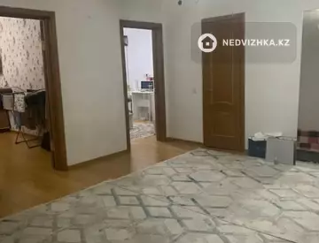 3-комнатная квартира, этаж 9 из 9, 85 м²