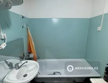 2-комнатная квартира, этаж 3 из 3, 67 м²
