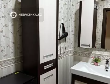 3-комнатная квартира, этаж 8 из 9, 90 м², На длительный срок