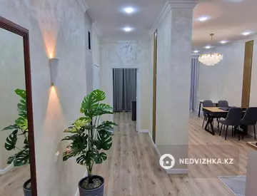 2-комнатная квартира, этаж 14 из 20, 60 м², На длительный срок