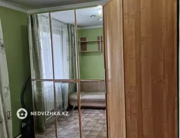 2-комнатная квартира, этаж 1 из 2, 42 м²