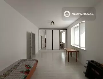 1-комнатная квартира, этаж 1 из 3, 52 м²