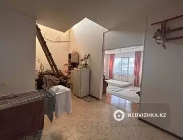 6-комнатный дом, 6 соток, 212 м²