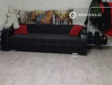 1-комнатная квартира, этаж 2 из 4, 30 м²