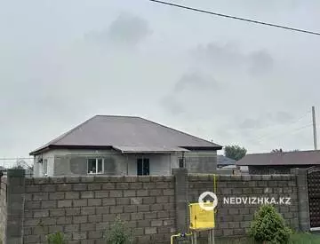 5-комнатный дом, 10 соток, 137 м²