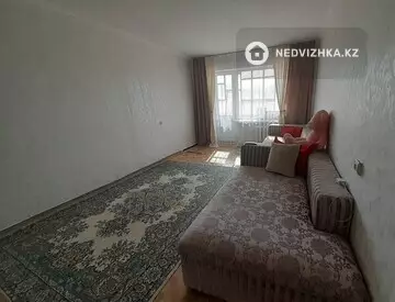 1-комнатная квартира, этаж 5 из 5, 30 м²