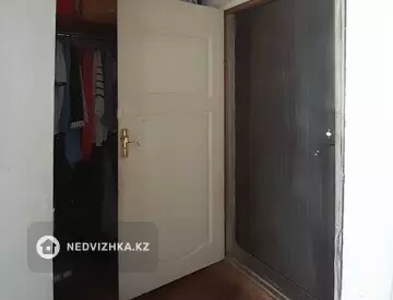 1-комнатная квартира, этаж 5 из 5, 30 м²
