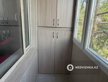 1-комнатная квартира, этаж 4 из 5, 33 м²