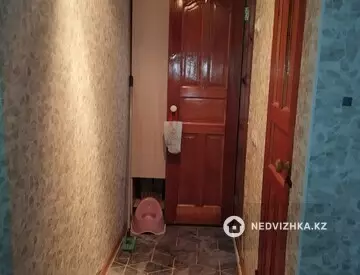 3-комнатная квартира, этаж 3 из 3, 65 м²