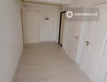 3-комнатная квартира, этаж 5 из 5, 61 м²