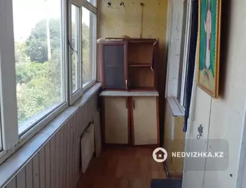 2-комнатная квартира, этаж 2 из 3, 50 м²