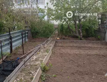2-комнатная квартира, этаж 2 из 3, 50 м²