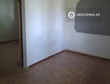 2-комнатная квартира, этаж 2 из 2, 40 м²