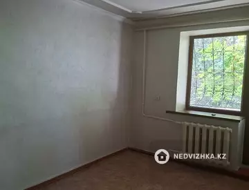 2-комнатная квартира, этаж 2 из 2, 40 м²