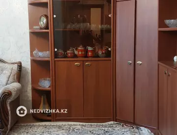 2-комнатная квартира, этаж 3 из 9, 52 м²