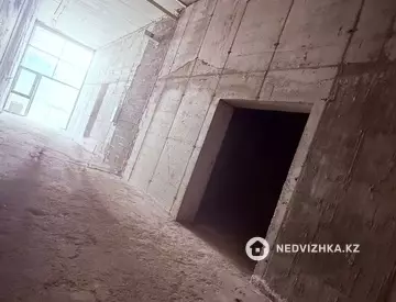 Офис, Магазин и др., этаж 1 из 13, 95 м²