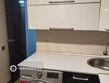 1-комнатная квартира, этаж 4 из 5, 33 м²