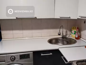 1-комнатная квартира, этаж 4 из 5, 33 м²