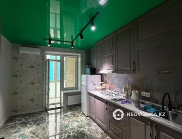 1-комнатная квартира, этаж 8 из 9, 44 м²