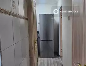 1-комнатная квартира, этаж 2 из 5, 32 м², На длительный срок