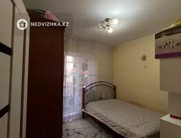 2-комнатная квартира, этаж 4 из 5, 56 м²