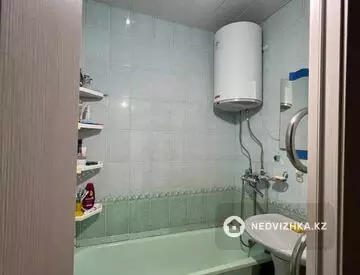 2-комнатная квартира, этаж 4 из 5, 56 м²