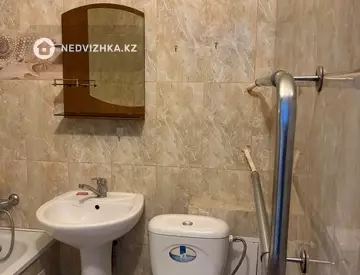 1-комнатная квартира, этаж 4 из 4, 32 м²