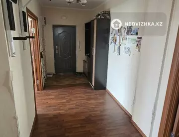 2-комнатная квартира, этаж 5 из 9, 60 м²
