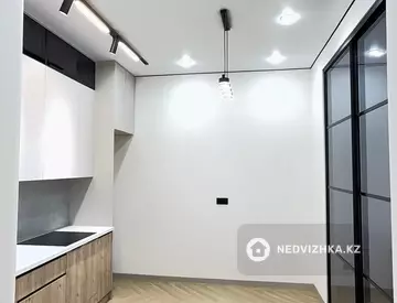 1-комнатная квартира, этаж 3 из 9, 46 м²