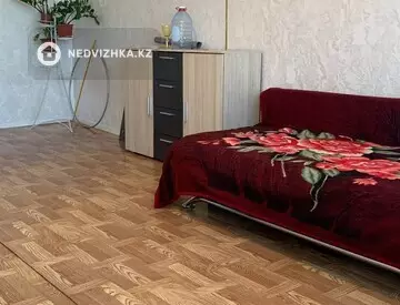 1-комнатная квартира, этаж 8 из 9, 38 м²