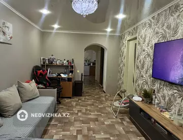 3-комнатная квартира, этаж 5 из 5, 62 м²