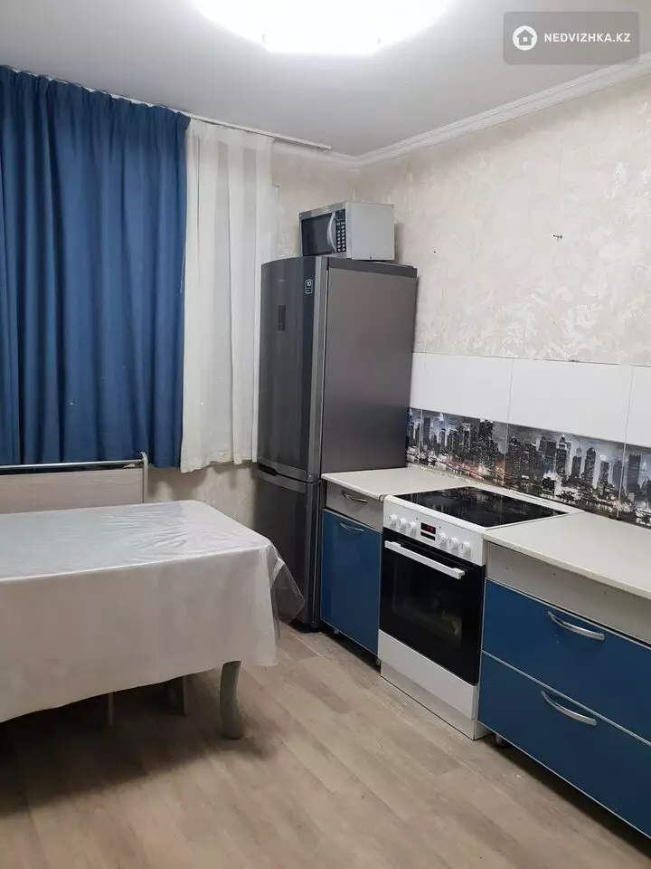 67 м², 1-комнатная квартира, этаж 8 из 10, 67 м², изображение - 1