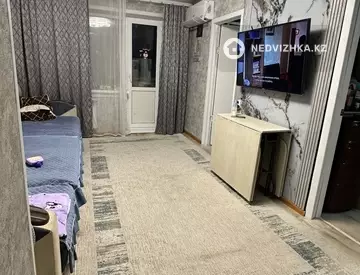 3-комнатная квартира, этаж 4 из 5, 49 м²
