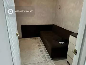 3-комнатная квартира, этаж 4 из 5, 49 м²