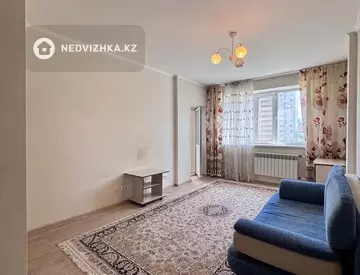 1-комнатная квартира, этаж 3 из 9, 42 м²
