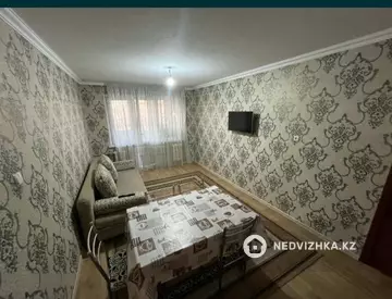 2-комнатная квартира, этаж 4 из 5, 50 м², На длительный срок