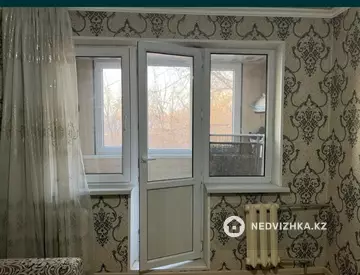 2-комнатная квартира, этаж 4 из 5, 50 м², На длительный срок