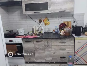 1-комнатная квартира, этаж 8 из 9, 41 м²
