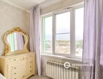 3-комнатная квартира, этаж 6 из 14, 82 м²
