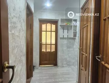 3-комнатная квартира, этаж 1 из 5, 62 м²