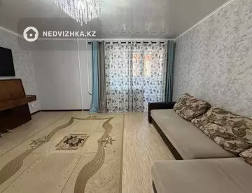 3-комнатная квартира, этаж 3 из 5, 81 м²