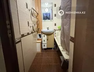 3-комнатная квартира, этаж 3 из 5, 81 м²